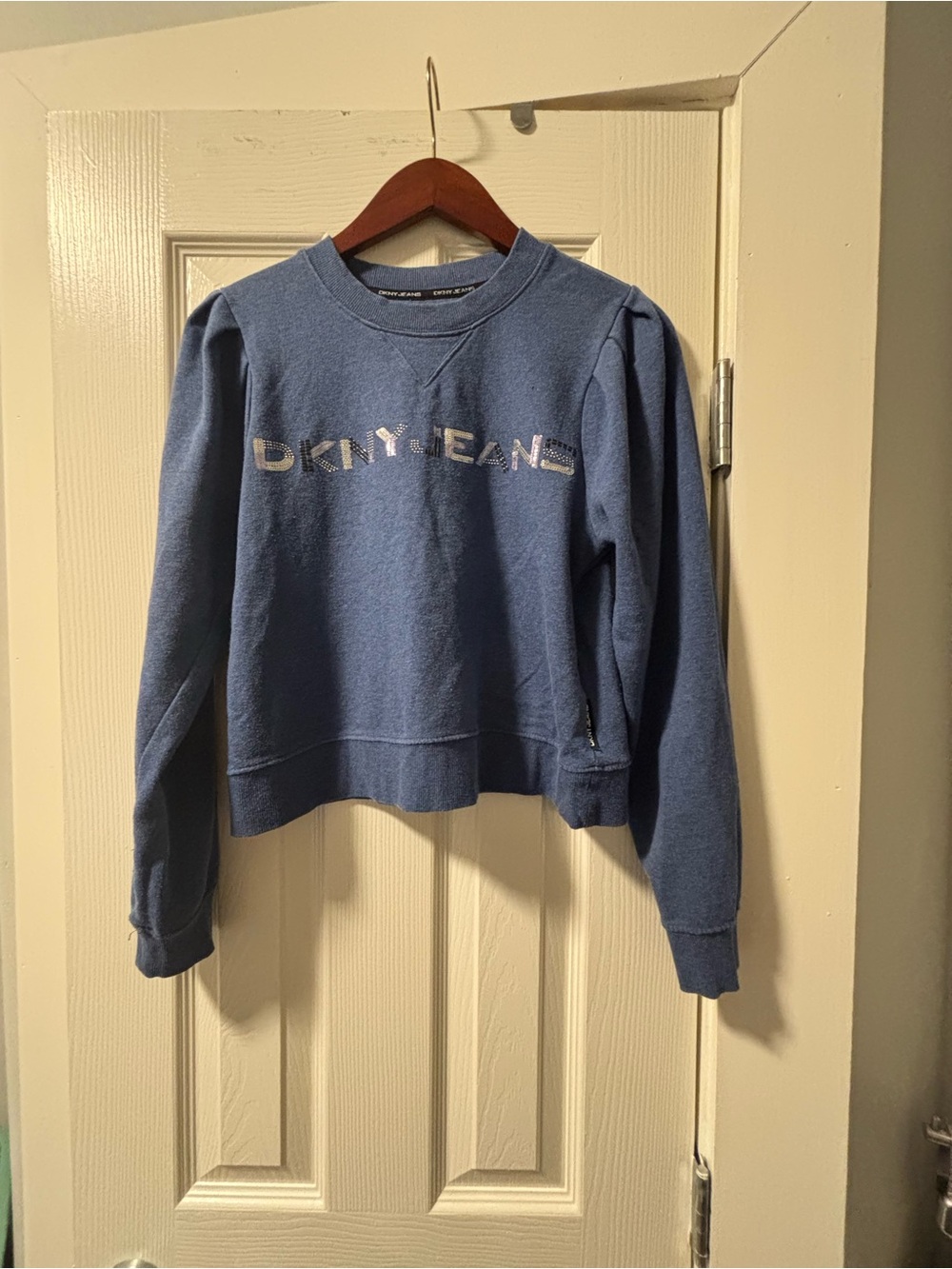 Dkny Blue Puff-Shoulder Logo Crewneck Sweatshirt